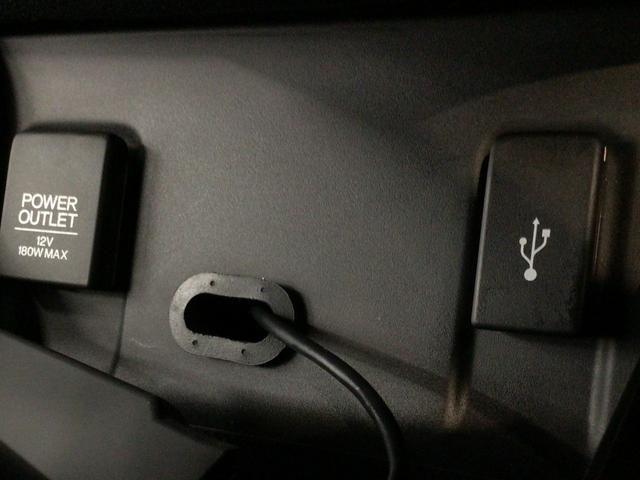 シャトル Gホンダセンシング LED・フルセグ・メモリナビ・DVD・バックカメラ・ECONスイッチ・ETC(9枚目)