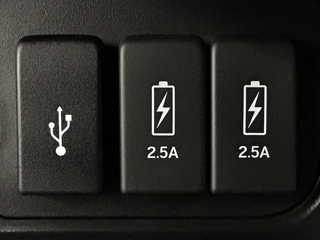 Ｎ－ＢＯＸカスタム Ｌ　ＬＥＤ・フルセグ・メモリナビ・ＤＶＤ・ＣＤ・バックカメラ・純正ＡＷ・ＥＴＣ（11枚目）