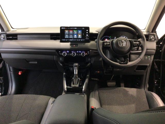 【前方視界】開放的な前方視界！運転がしやすく疲れにくいです♪窓が大きく、見通しがとっても良いおクルマですよ♪