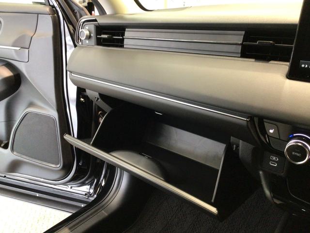 ご契約の流れは、当店のスタッフがわかりやすく説明いたしますのでお気軽にお声かけください！