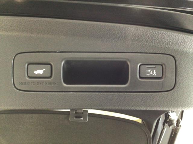 ご契約の流れは、当店のスタッフがわかりやすく説明いたしますのでお気軽にお声かけください！