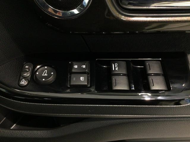 Ｎ－ＢＯＸカスタム Ｇ・Ｌターボホンダセンシング　ＬＥＤ・フルセグ・メモリナビ・ＤＶＤ・ＣＤ・バックカメラ・純正ＡＷ・ＥＴＣ（28枚目）