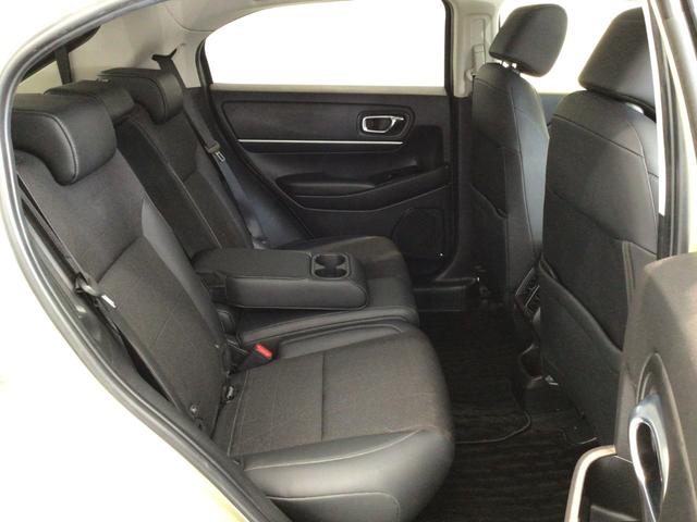 ヴェゼル ｅ：ＨＥＶＺ　ＬＥＤ・フルセグ・メモリナビ・バックカメラ・純正ＡＷ・ホンダＣＯＮＮＥＣＴ（14枚目）