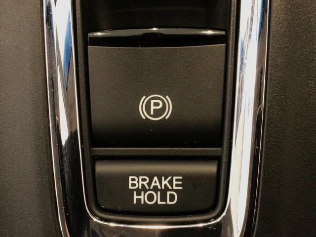 ヴェゼル Ｘ　ＬＥＤ・ワンセグ・メモリナビ・ＤＶＤ・ＣＤ・バックカメラ・純正ＡＷ・ＥＴＣ（8枚目）