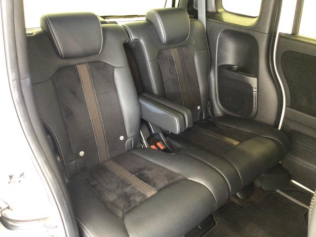 N-BOXカスタム G・EXターボホンダセンシング LED・フルセグ・メモリナビ・DVD・CD・バックカメラ・純正AW・ETC(14枚目)