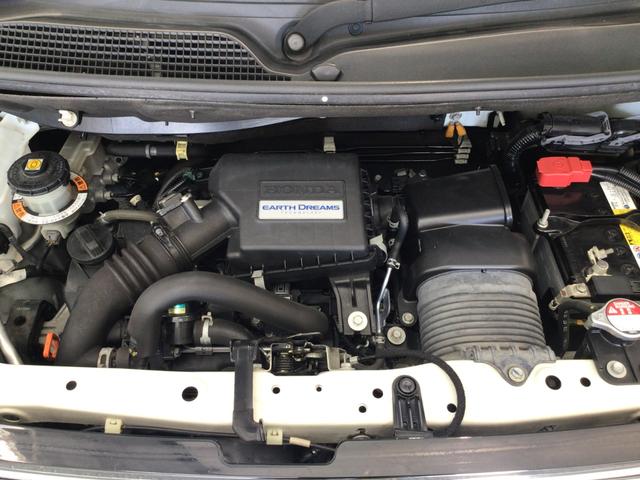 N-BOXカスタム G・EXターボホンダセンシング LED・フルセグ・メモリナビ・DVD・CD・バックカメラ・純正AW・ETC(20枚目)