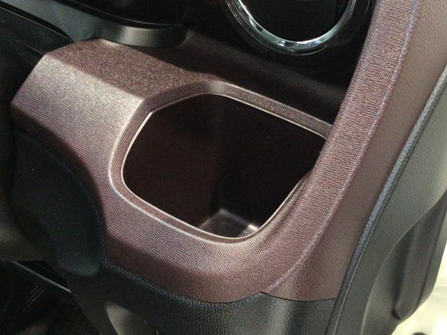 N-ONE プレミアムツアラー・Lパッケージ HID・CD付ディスプレイオーディオ・バックカメラ・純正AW・ETC(35枚目)