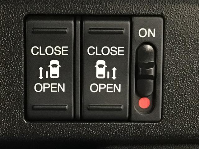 ステップワゴンスパーダ スパーダホンダセンシング LED・フルセグ・メモリナビ・DVD・CD・バックカメラ・純正AW・ETC(9枚目)