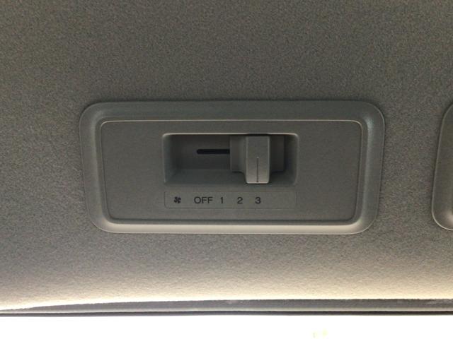 ステップワゴンスパーダ スパーダホンダセンシング LED・フルセグ・メモリナビ・DVD・CD・バックカメラ・純正AW・ETC(37枚目)