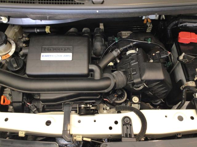 Ｎ－ＢＯＸカスタム Ｇ・Ｌホンダセンシング　ＨＩＤ・メモリナビ・ＣＤ・バックカメラ・純正ＡＷ・ＥＴＣ・ＥＣＯＮスイッチ（20枚目）