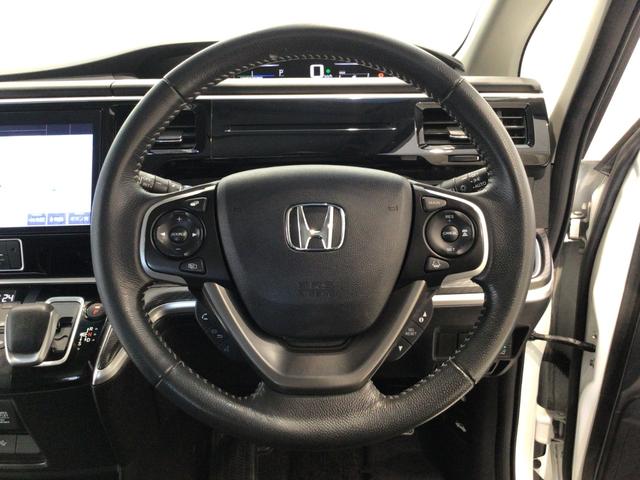 ステップワゴンスパーダ スパーダハイブリッドG・EXホンダセンシング LED・フルセグ・メモリナビ・DVD・マルチビューカメラ・純正AW・ETC(17枚目)