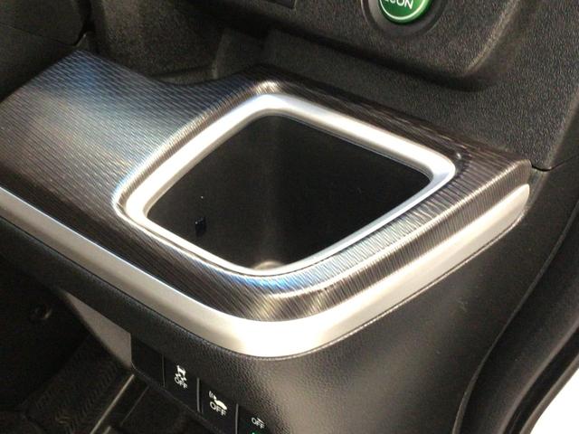 ステップワゴンスパーダ スパーダハイブリッドG・EXホンダセンシング LED・フルセグ・メモリナビ・DVD・マルチビューカメラ・純正AW・ETC(38枚目)