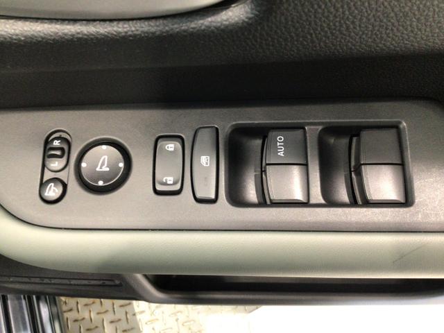 フリード クロスター　デモカーＵＰ・ＬＥＤ・フルセグ・純正ＡＷ・ホンダＣＯＮＮＥＣＴ・ＥＴＣ（29枚目）