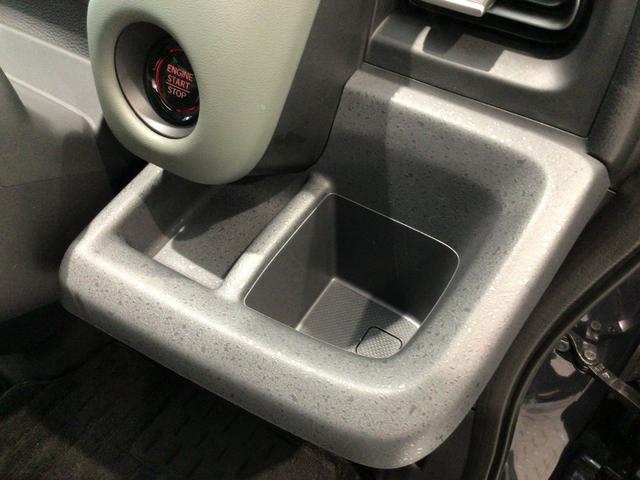 フリード クロスター　デモカーＵＰ・ＬＥＤ・フルセグ・純正ＡＷ・ホンダＣＯＮＮＥＣＴ・ＥＴＣ（37枚目）