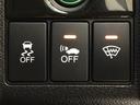 【VSA】ブレーキ時の車輪ロックを防ぐABS、加速時などの車輪空転を抑えるTCS、旋回時の横滑り抑制の3つの機能をトータルに制御!予期しないクルマの挙動の乱れを防ぐ安全装備です♪