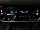 オートエアコンは左右席で独立温度コントロールが可能です。運転席はキンキンに冷やして助手席はマイルドにと言った設定が可能です☆暑さ寒さでケンカすることもなくなりますね♪
