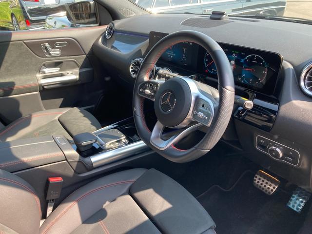 GLA200d 4マチック パノラマルーフ/純正ドライブレコーダー/アラウンドビューモニター/LEDヘッドライト/カーボンインテリアトリム/ETC2.0/ワイヤレススマホ充電(30枚目)