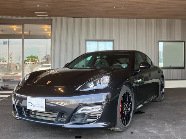 GTS 左ハンドル/スポーツクロノPKG/純正20AW/レーダー探知機/ドラレコ/サンルーフ/Bluetooth/純正電動リアウィング/エアサスペンション/スポーツエグゾースト切替/全席シートヒーター(2枚目)