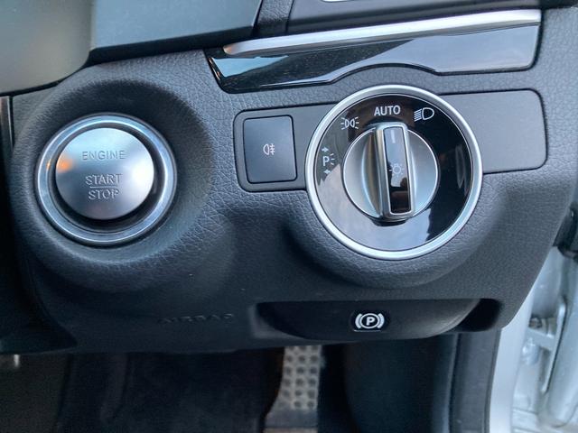 E250カブリオレ E250カブリオレ(4名)/赤革シート/全周囲カメラ/前席シートヒーター/クリアランスソナー(36枚目)