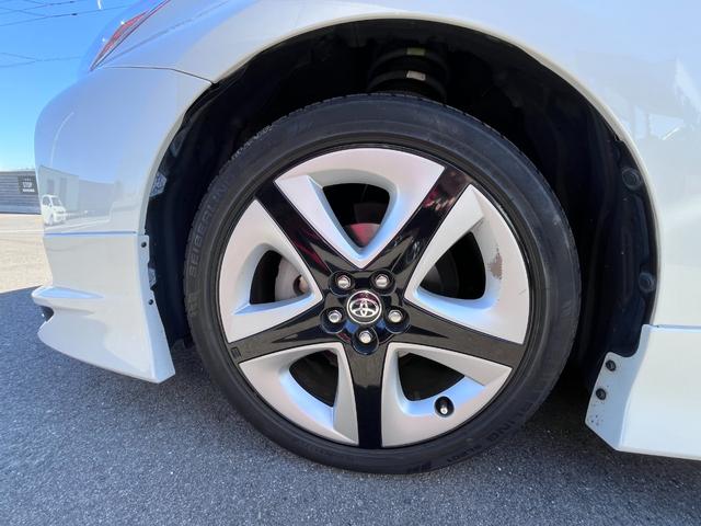 プリウス Ｓツーリングセレクション　ナビ・バックモニター・９インチＴＶキャンセラー・ドラレコ・ＥＴＣ・レーダー・革シート・カメラ・シートヒーター・１７インチ純正アルミホイール・モデリスタエアロ（14枚目）