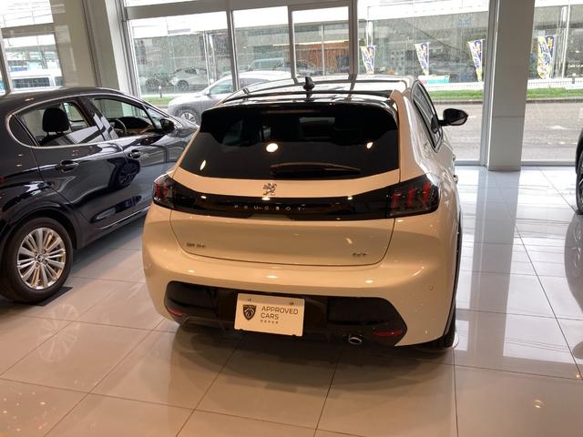 ２０８ ＧＴ　ＧＴ　正規認定中古車／禁煙車／１オーナー／ＡＡＣ／衝突軽減ブレーキ／ＡｐｐｌｅＣａｒＰｌａｙ／／バックカメラ／ブラインドスポットモニター／ＬＥＤヘッドライト／スマートキー／ＥＴＣ（5枚目）