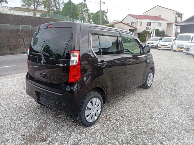 ワゴンR FA ETC キーレスエントリー 電動格納ミラー ベンチシート CVT 盗難防止システム ABS CD ミュージックプレイヤー接続可 アルミホイール 衝突安全ボディ エアコン パワーステアリング(14枚目)