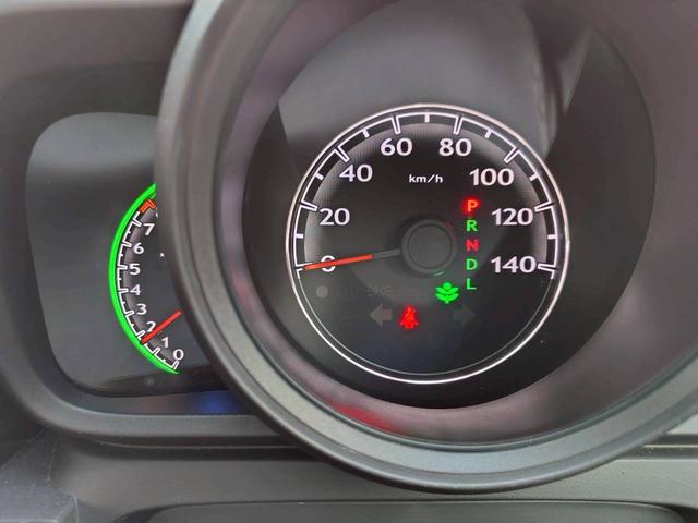 N-ONE G・Lパッケージ エンジンプッシュスタート/スマートキー/ナビ/バックカメラ/CD/HID/タイミングチェーン(17枚目)