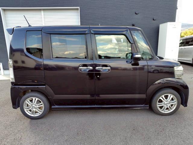 Ｎ－ＢＯＸカスタム Ｇ・Ｌパッケージ　車検令和９年６月１９日／左側パワースライドドア／エンジンプッシュスタート／スマートキー／ＨＩＤ／ＤＶＤオーディオ／ＵＳＢ／バックカメラ／タイミングチェーン／純正アルミホイール（4枚目）