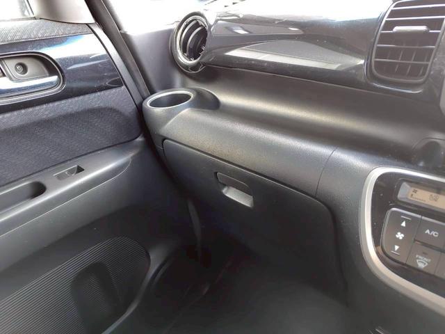 Ｎ－ＢＯＸカスタム Ｇ・Ｌパッケージ　車検令和９年６月１９日／左側パワースライドドア／エンジンプッシュスタート／スマートキー／ＨＩＤ／ＤＶＤオーディオ／ＵＳＢ／バックカメラ／タイミングチェーン／純正アルミホイール（19枚目）