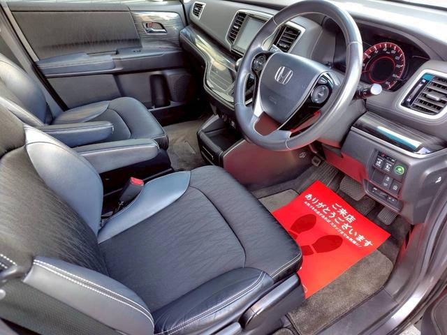 オデッセイ アブソルート　エンジンプッシュスタート／スマートキー／衝突軽減ブレーキ／地デジ／ナビ／バックカメラ／両側パワースライドドア／フリップダウンモニター／タイミングチェーン／ＨＩＤ／ＥＴＣ（7枚目）