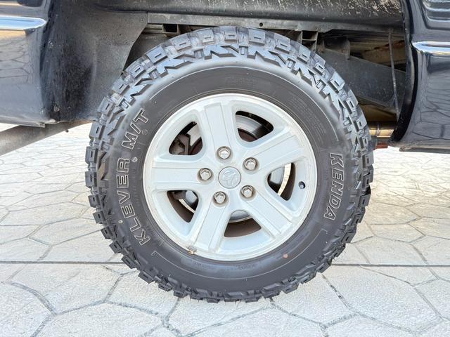 ダッジ・ラム クワッドキャブ　４ＷＤ　貨物ナンバー　自動車税１６０００円　ベッドライナー（31枚目）