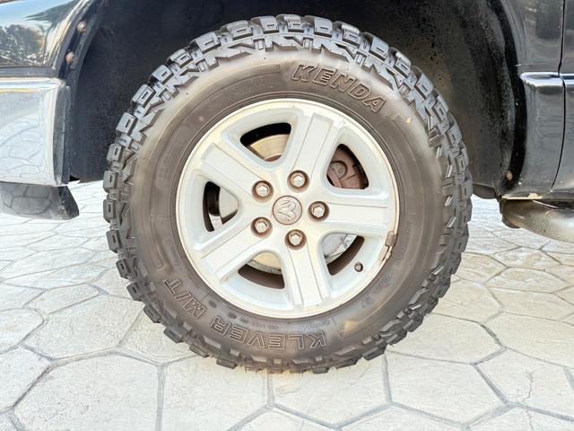 ダッジ・ラム クワッドキャブ　４ＷＤ　貨物ナンバー　自動車税１６０００円　ベッドライナー（33枚目）