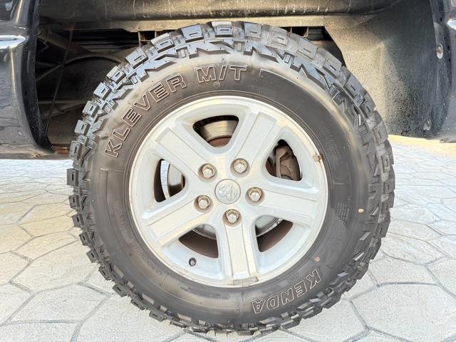 ダッジ・ラム クワッドキャブ　４ＷＤ　貨物ナンバー　自動車税１６０００円　ベッドライナー（34枚目）
