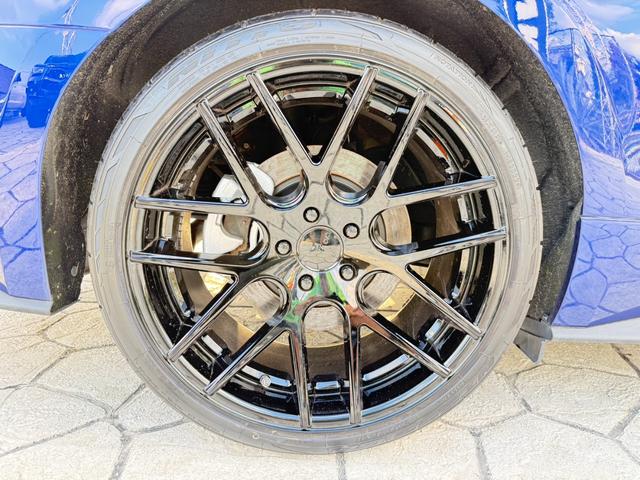 FORD MUSTANG 50 YEARS EDITION