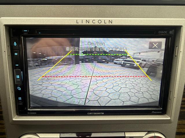 リンカーンナビゲーター アルティメイト 正規ディーラー車 日本仕様 1ナンバー登録 純正電動ステップ 電動リアゲート(15枚目)