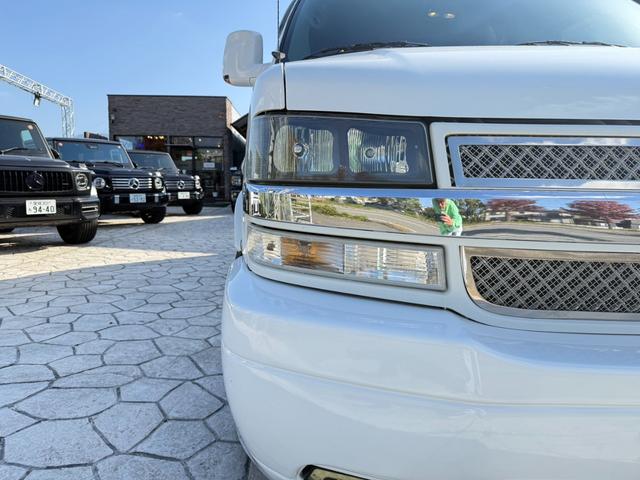 シボレーエクスプレス ベースグレード スタークラフト 4WD 後期ルック ミッション積替済み(10枚目)