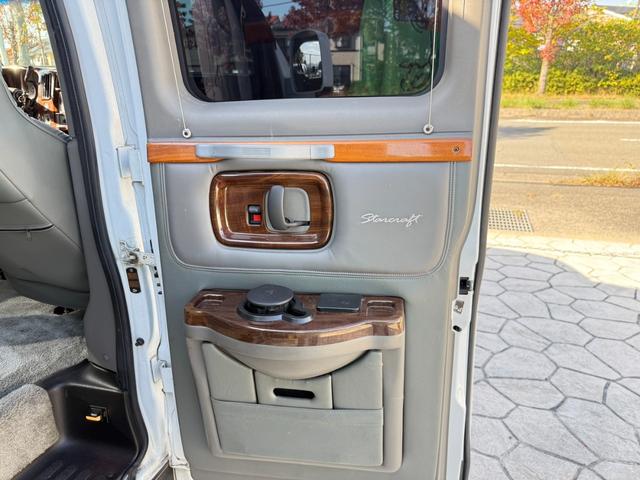 シボレーエクスプレス ベースグレード スタークラフト 4WD 後期ルック ミッション積替済み(31枚目)