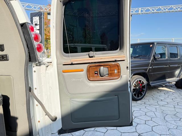 シボレーエクスプレス ベースグレード スタークラフト 4WD 後期ルック ミッション積替済み(35枚目)