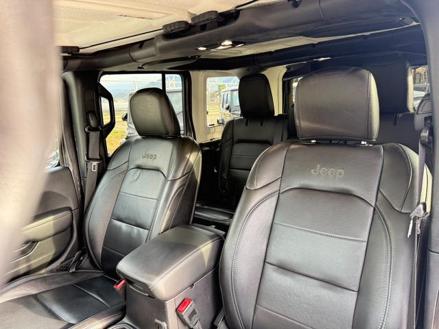 ジープ・ラングラーアンリミテッド サハラ　ＦＯＸ足廻り　ＷＨＡ－Ｃ電動ステップ　ＷＨＡ－Ｃワイドボディ　ルビコングリル（28枚目）