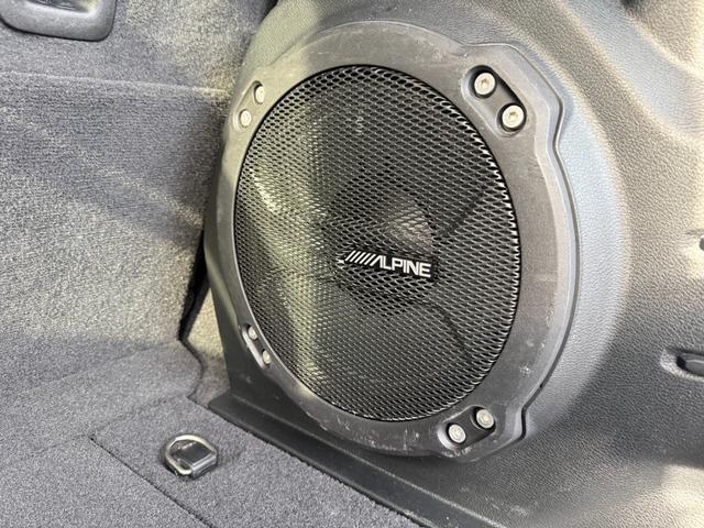 ジープ・ラングラーアンリミテッド サハラ　ＦＯＸ足廻り　ＷＨＡ－Ｃ電動ステップ　ＷＨＡ－Ｃワイドボディ　ルビコングリル（33枚目）