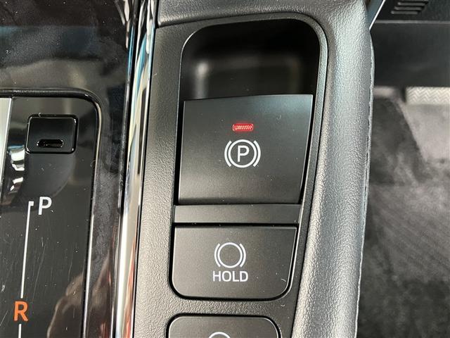 電動パーキングブレーキを搭載。スイッチ操作でパーキングブレーキを作動・解除することが可能ですので、操作の力が不要ですよ♪