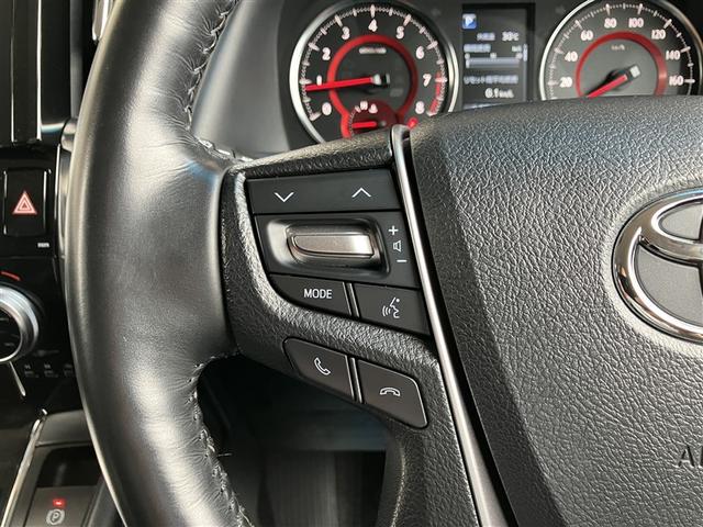 ステアリングスイッチ左