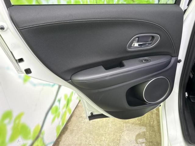 ヴェゼル ハイブリッドＺ・ホンダセンシング　純正　８インチ　ＳＤナビ／衝突安全装置／シートヒーター／車線逸脱防止支援システム／シート　ハーフレザー／ヘッドランプ　ＬＥＤ／ＥＴＣ／ＥＢＤ付ＡＢＳ／横滑り防止装置／アイドリングストップ　バックカメラ（23枚目）