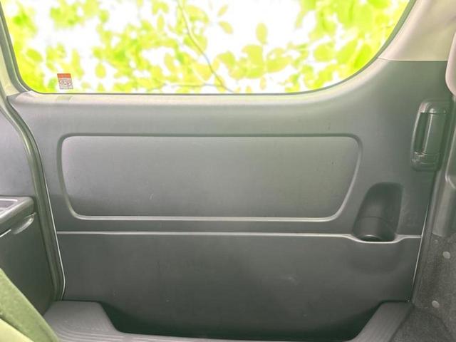 ハイエースワゴン ＧＬ　保証書／純正　ＳＤナビ／トヨタセーフティセンス／パノラミックビューモニター／車線逸脱防止支援システム／ヘッドランプ　ＬＥＤ／Ｂｌｕｅｔｏｏｔｈ接続／ＥＴＣ／フルセグＴＶ／エアバッグ　運転席　記録簿（22枚目）