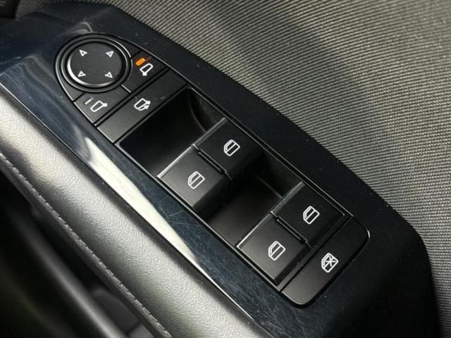 ＭＡＺＤＡ３ファストバック ２０Ｓプロアクティブツーリングセレクション　新品タイヤ／社外エアロ／保証書／純正　ＳＤナビ／衝突安全装置／シートヒーター　前席／３６０°ビューモニター／車線逸脱防止支援システム／ドライブレコーダー　社外／ヘッドランプ　ＬＥＤ／ＵＳＢジャック（30枚目）