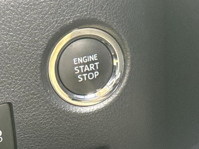 国産車から輸入車まで多様なお客様のニーズのお応えできるように、全国規模で豊富な在庫展開！車のことならＷＥＣＡＲＳへ！