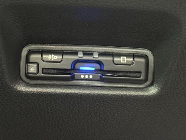 こちらのお車はいかがでしょうか？少しでも気になっていただけましたら是非お問い合わせください！さらにお車の詳細をお送りいたします！