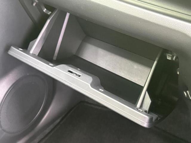 お車に合わせて無料保証以外にも、保証範囲、期間、距離を拡充させた有料保証もご用意しております！中古車の購入が初めてで不安・・・というお客様もご安心ください！