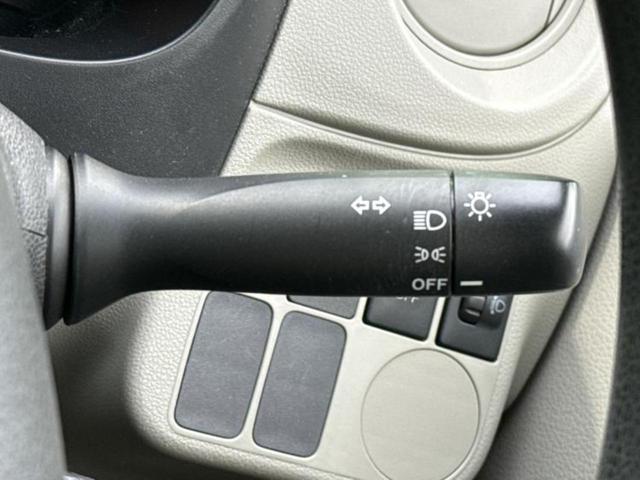 ミライース Lメモリアルエディション 新品タイヤ/社外 HDDナビ/Bluetooth接続/EBD付ABS/横滑り防止装置/アイドリングストップ/フルセグTV/エアバッグ 運転席/エアバッグ 助手席/パワーウインドウ/キーレスエントリー(15枚目)