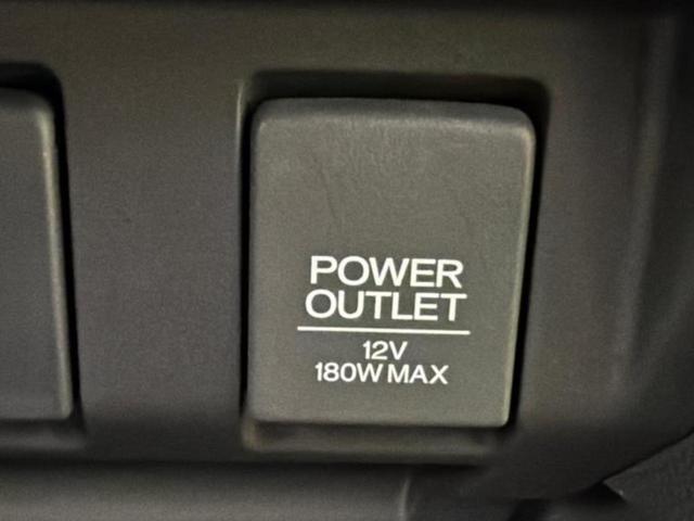 フィットハイブリッド ハイブリッド・Sホンダセンシング 新品タイヤ/純正エアロ/純正 SDナビ/ヘッドランプ LED/ETC/EBD付ABS/横滑り防止装置/アイドリングストップ/フルセグTV/エアバッグ 運転席/エアバッグ 助手席/エアバッグ サイド(41枚目)